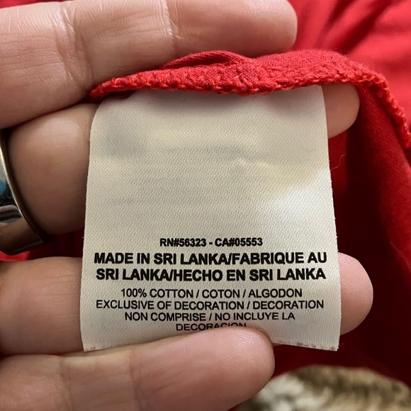 🎉4 for $20 Nike Graphic Tee, Large - Picture 6 of 6